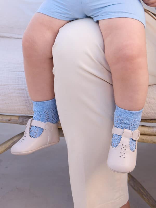 scarpe traforate neonato lino